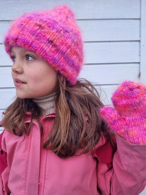 Hovedbilde Sofies sett - Lue og votter