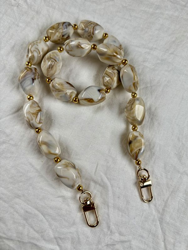 Perler på en snor lenke - Cappucino