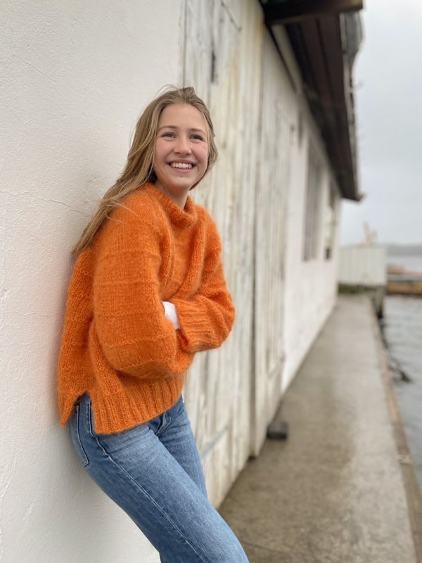 Striper på tvers genser