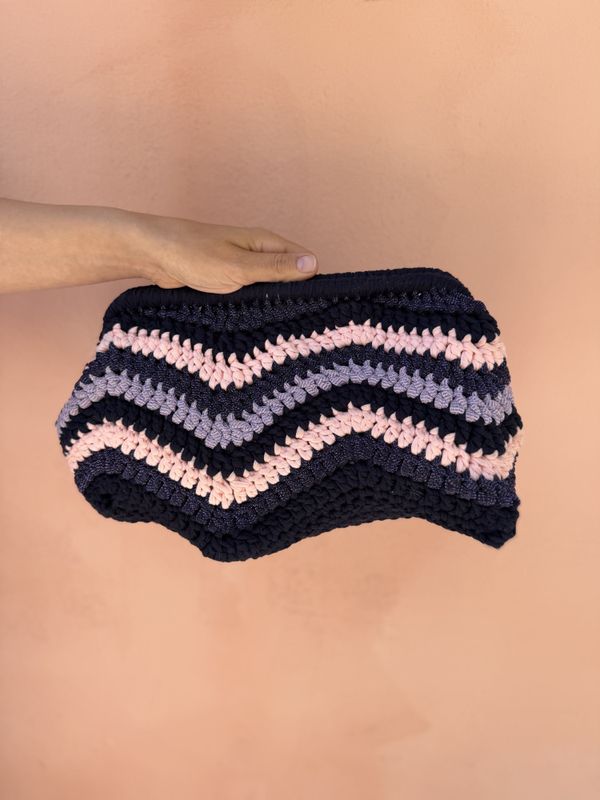 Chevron Clutch