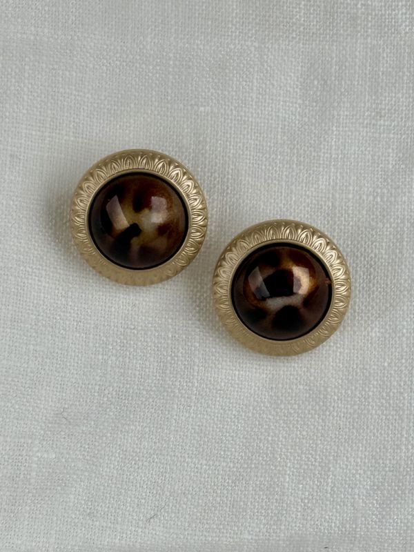 Leopard knapper