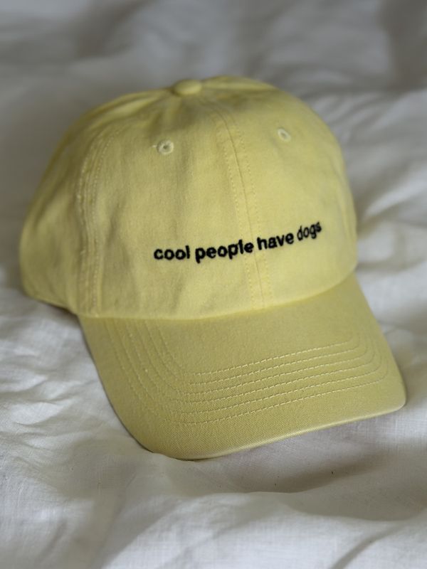 Cool people have dogs - caps